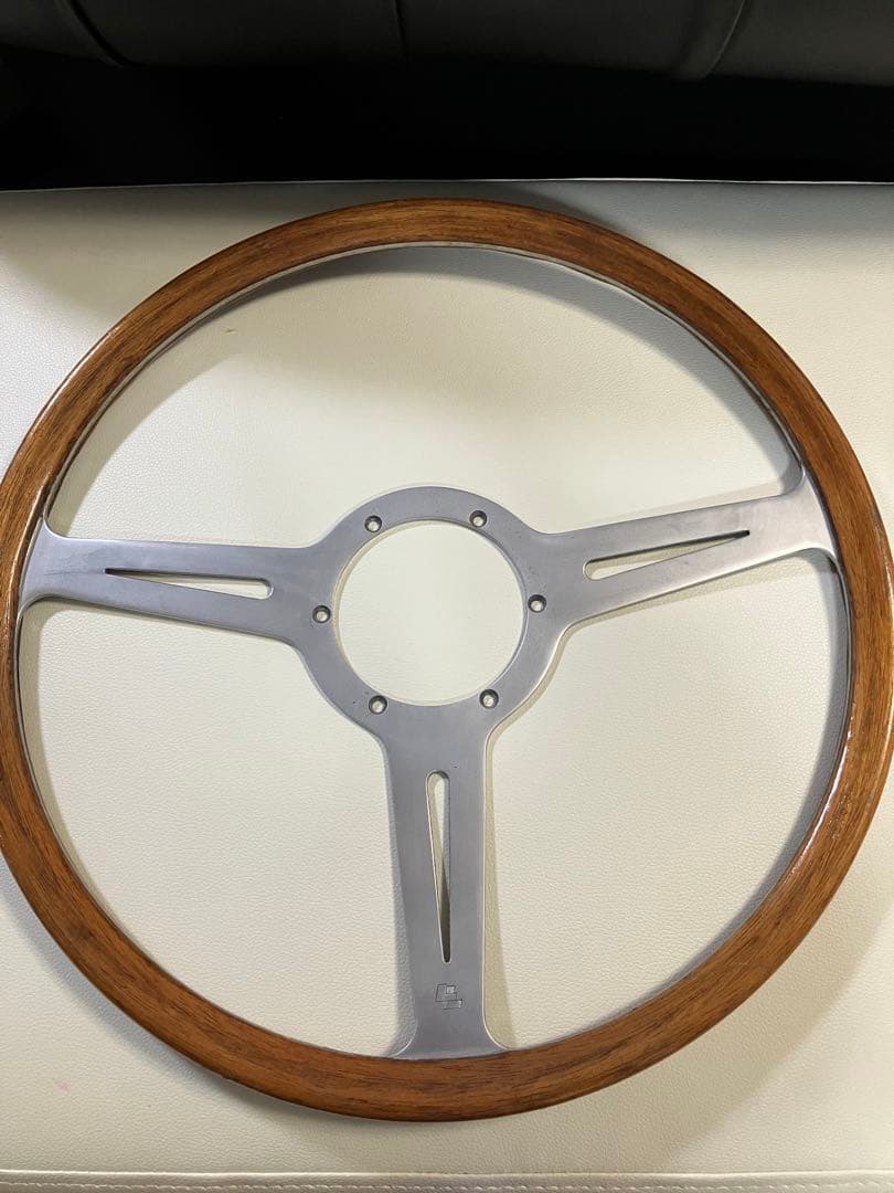 レスレストン　ウッド アルミ ステアリング 3本スポーク