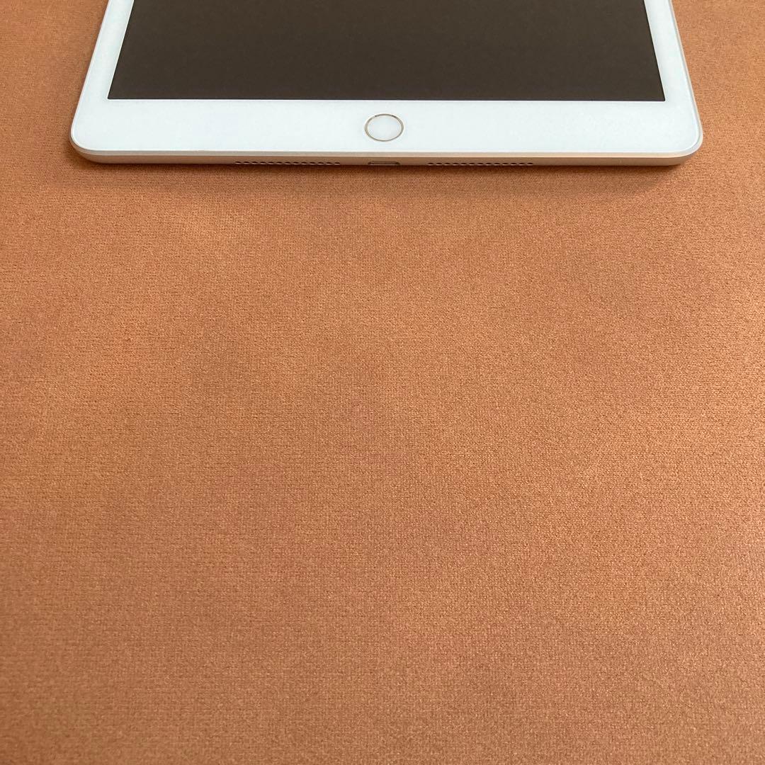 244【早い者勝ち】iPad8 第8世代 32GB WIFIモデル☆
