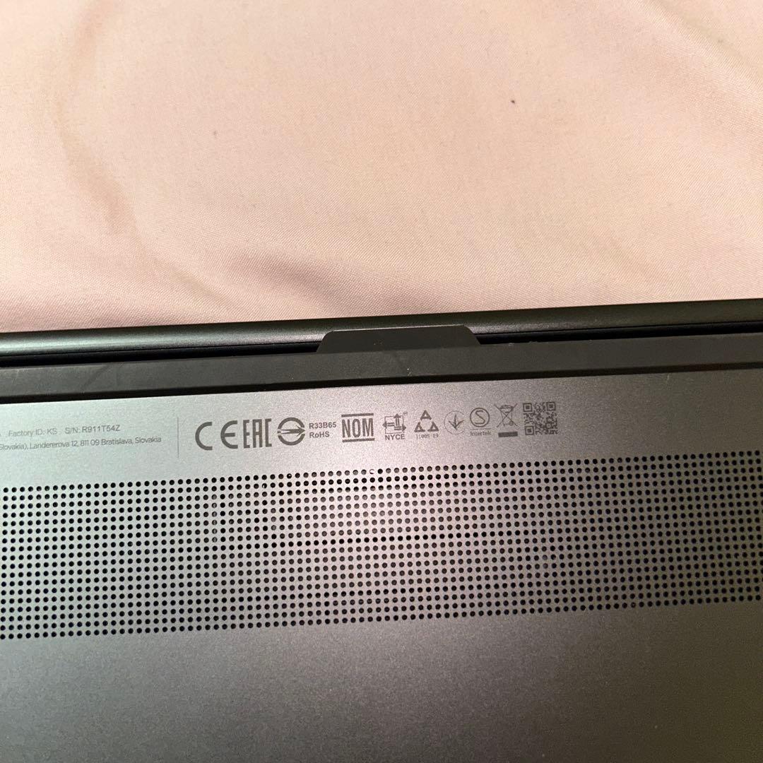 ジャンク品　Lenovo Yoga S940-14IIL HDDパスワードロック