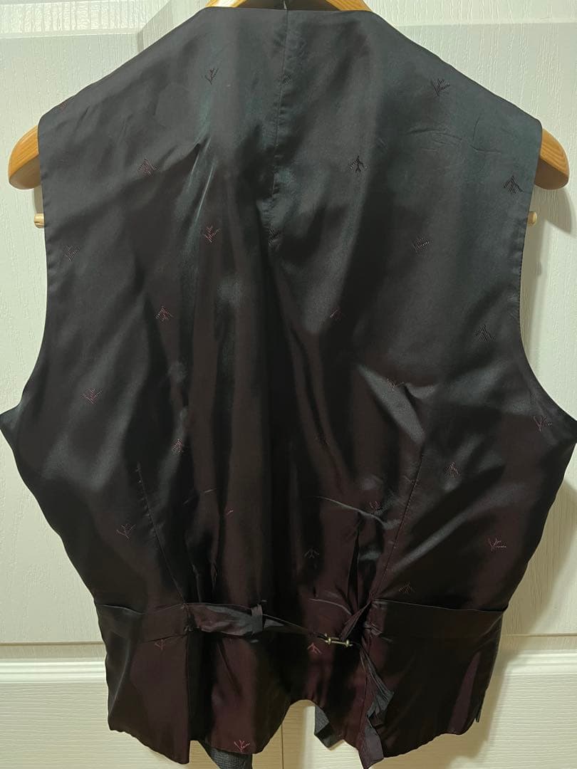 r*n様 ISAIA グレー チェック柄 ビジネスジャケットとベスト