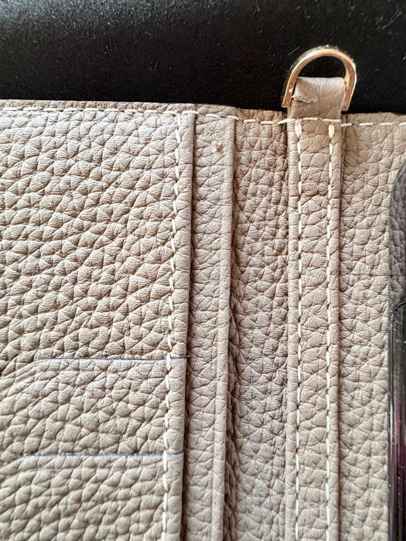 BONAVENTURA iPhone 15 Pro 用 手帳型ケース