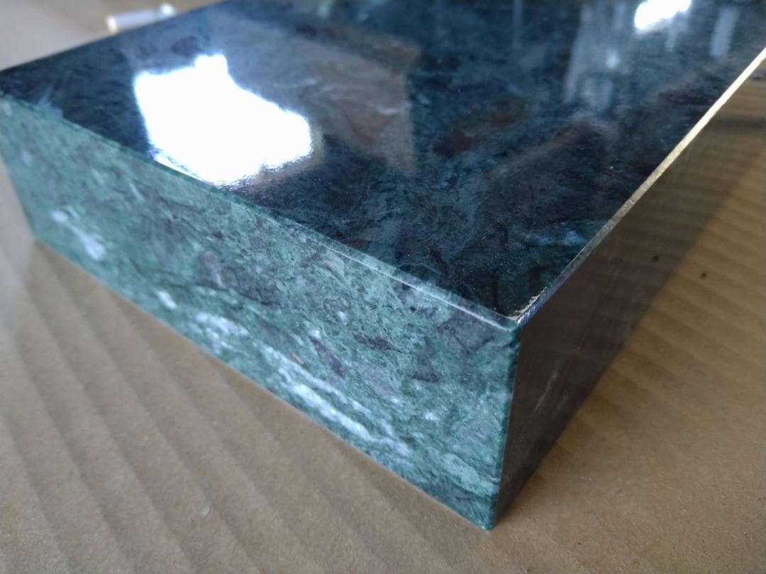 天然大理石　オーディオボード【グリーン】170×250×52●5面磨き●ペア