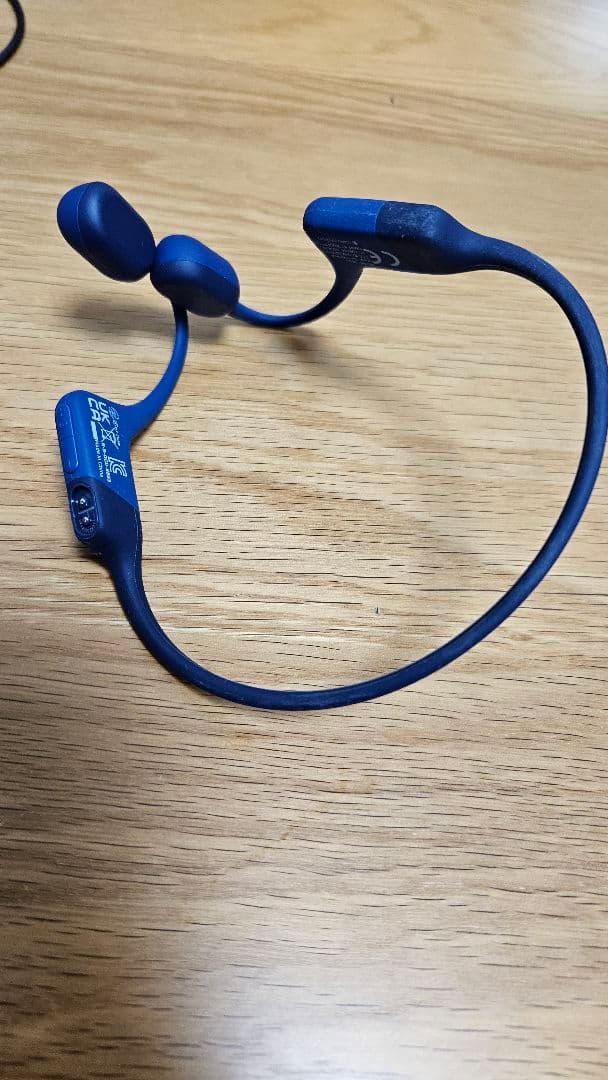 Shokz 骨伝導イヤホン 青