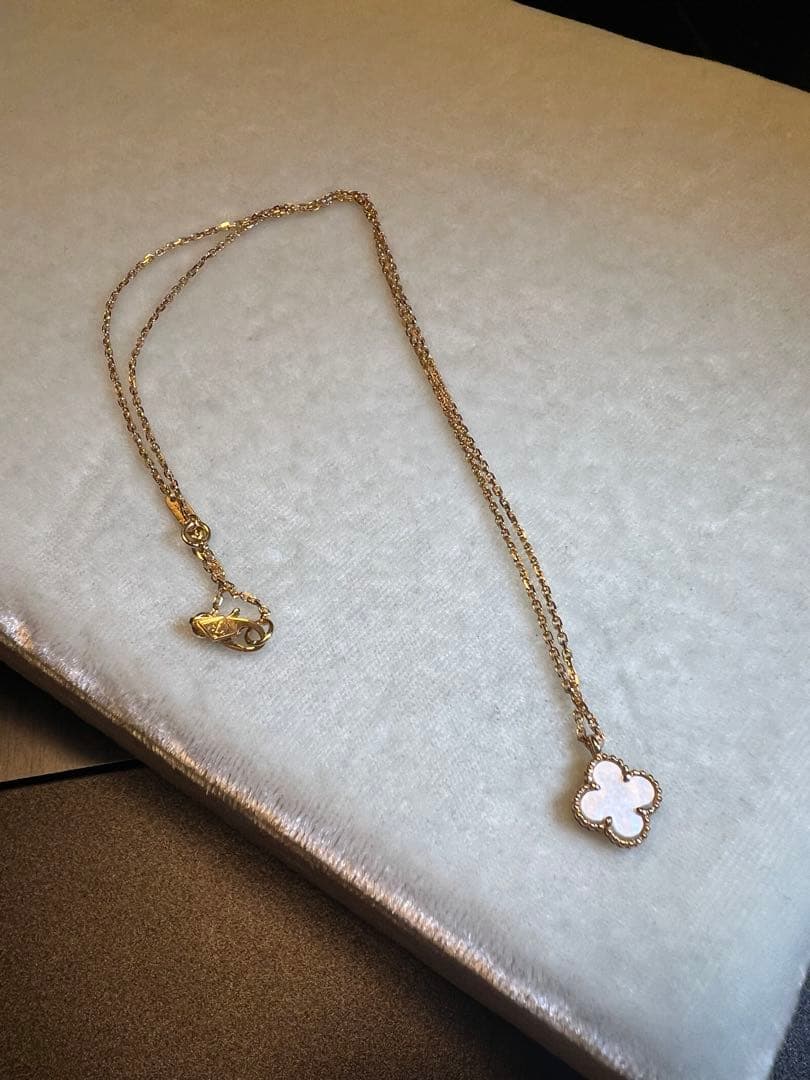 スウィート アルハンブラ ペンダント　ミニ