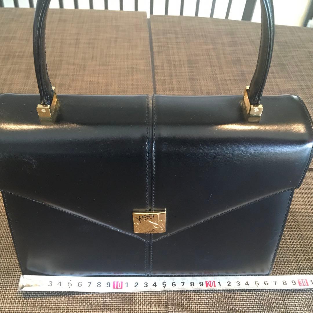 Yves Saint Laurent 黒 レザーハンドバッグ