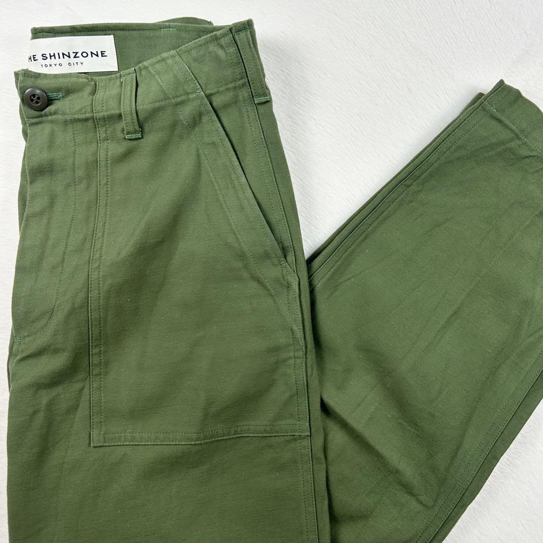 b1300✨極美品✨【Shinzone】ベイカーパンツ　ミリタリー　38　カーキ