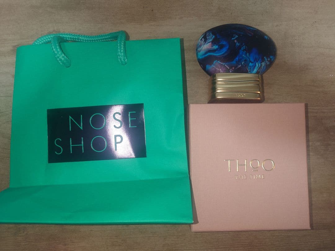 THOO 香水 青色アートボトル 311g