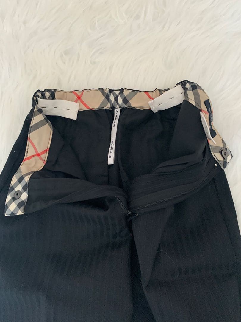 美品✨BURBERRY スーツ 3点セット ウール99% size130