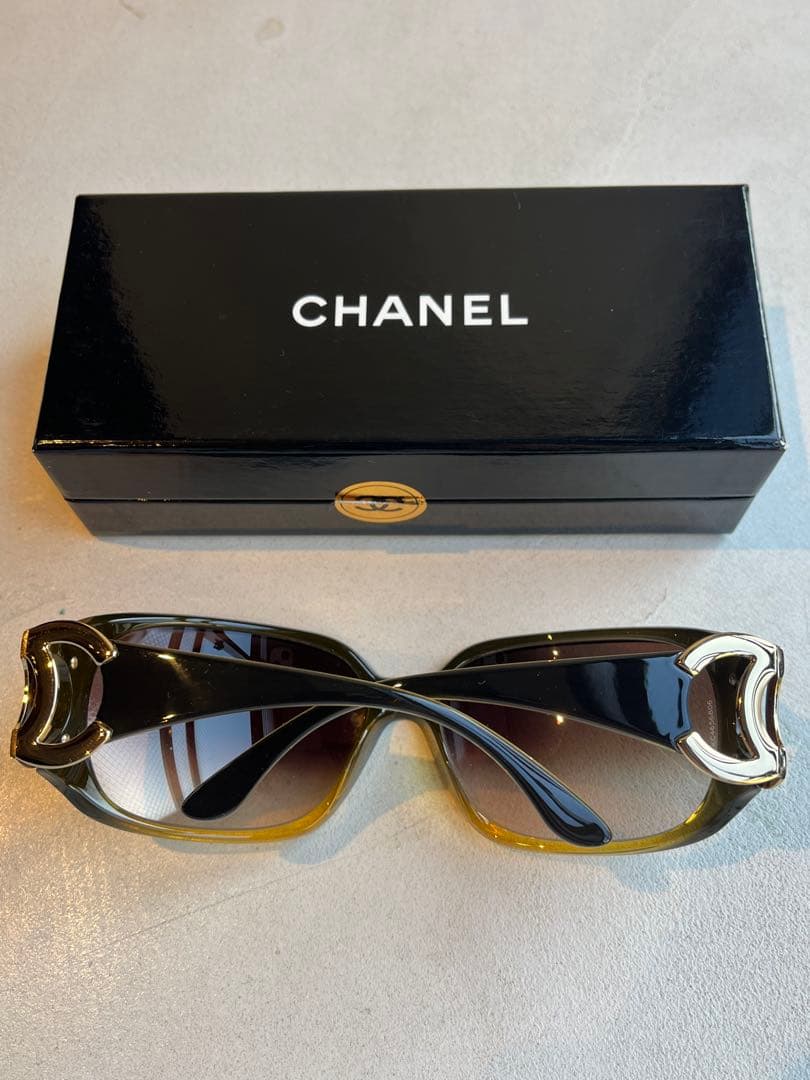 【極美品】CHANEL ココマーク　サングラス ブラウングラデーション
