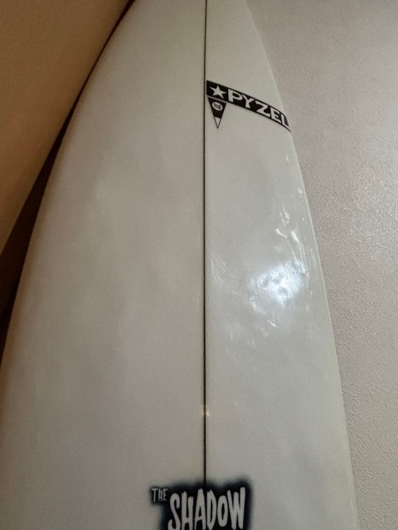 PYZEL SHADOW 5'11 28L＆フィンセット