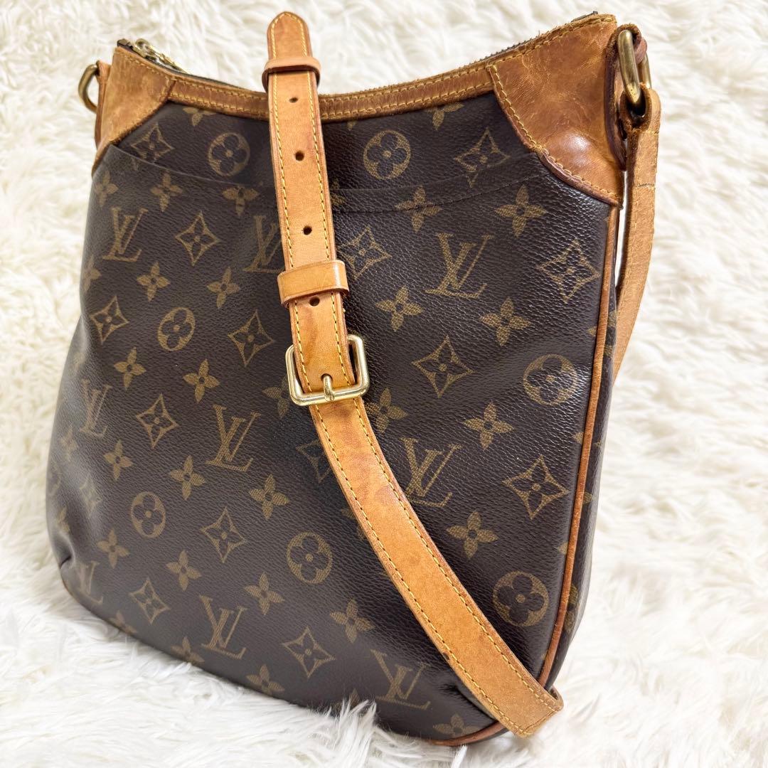 美品✨ルイヴィトン オデオン PM モノグラム ショルダーバッグ サコッシュ 茶