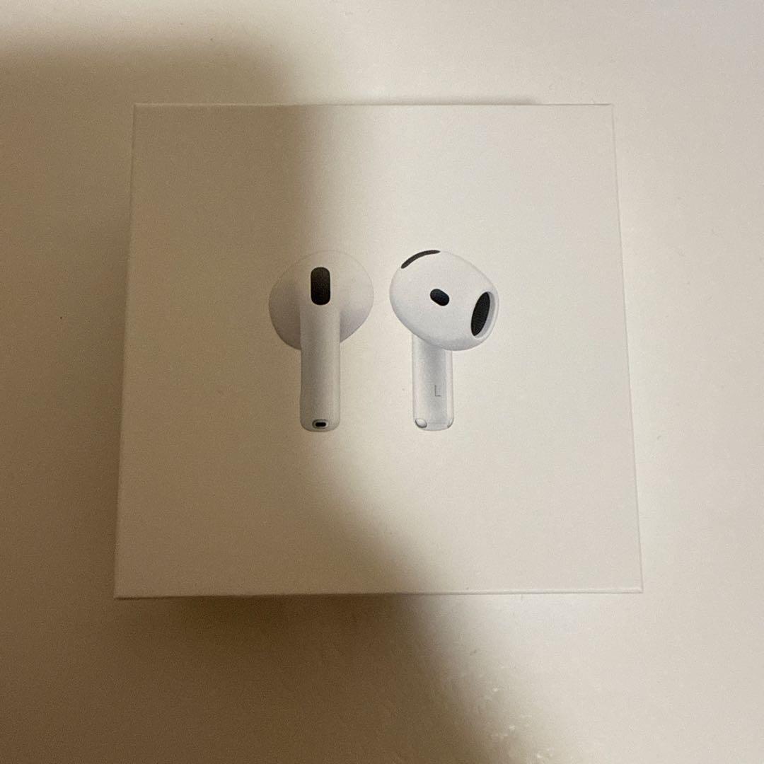 k*n様 Apple AirPods 4 本体