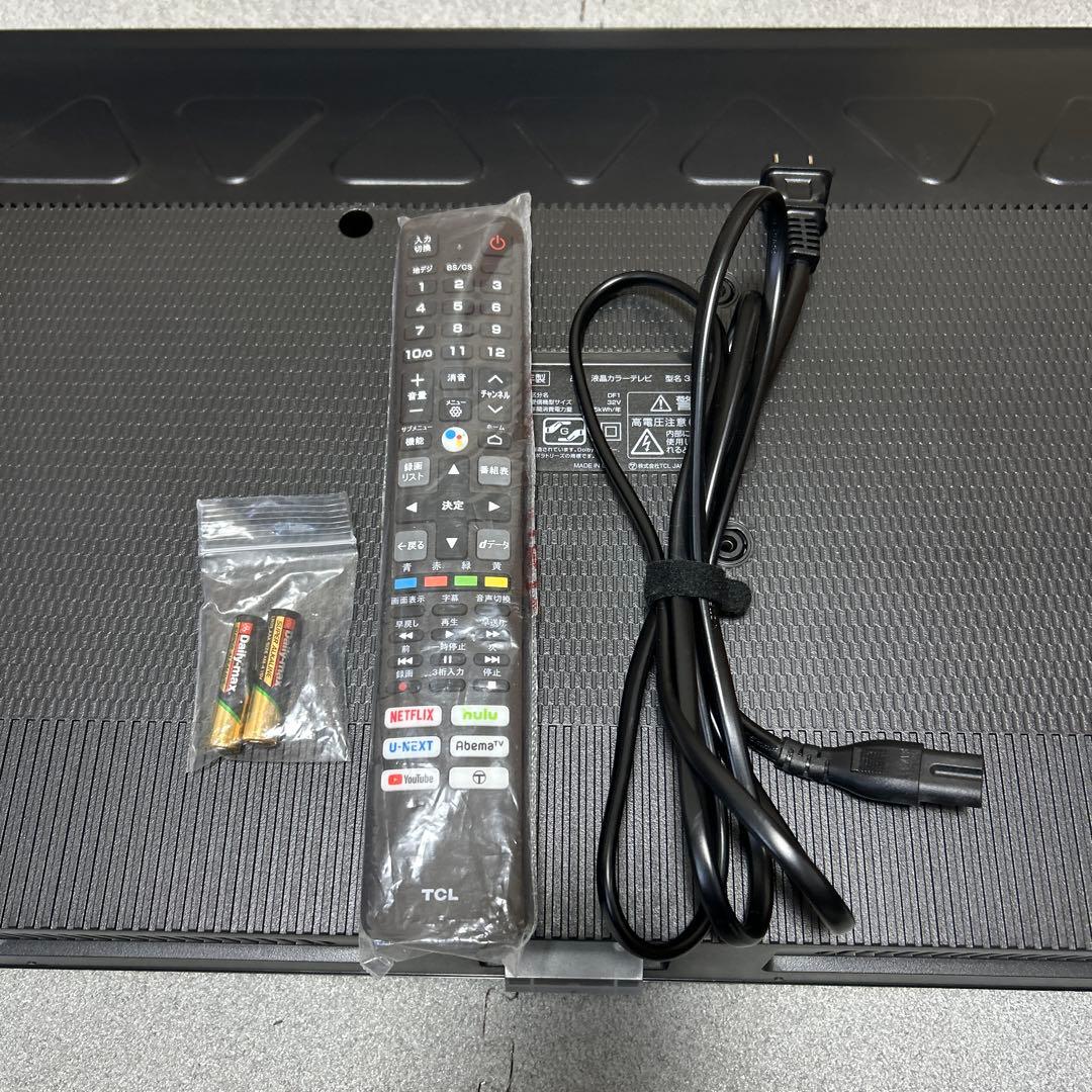 本日限定‼️スタンド有　美品‼️TCL32型　スマートテレビ　2021年製　元箱有