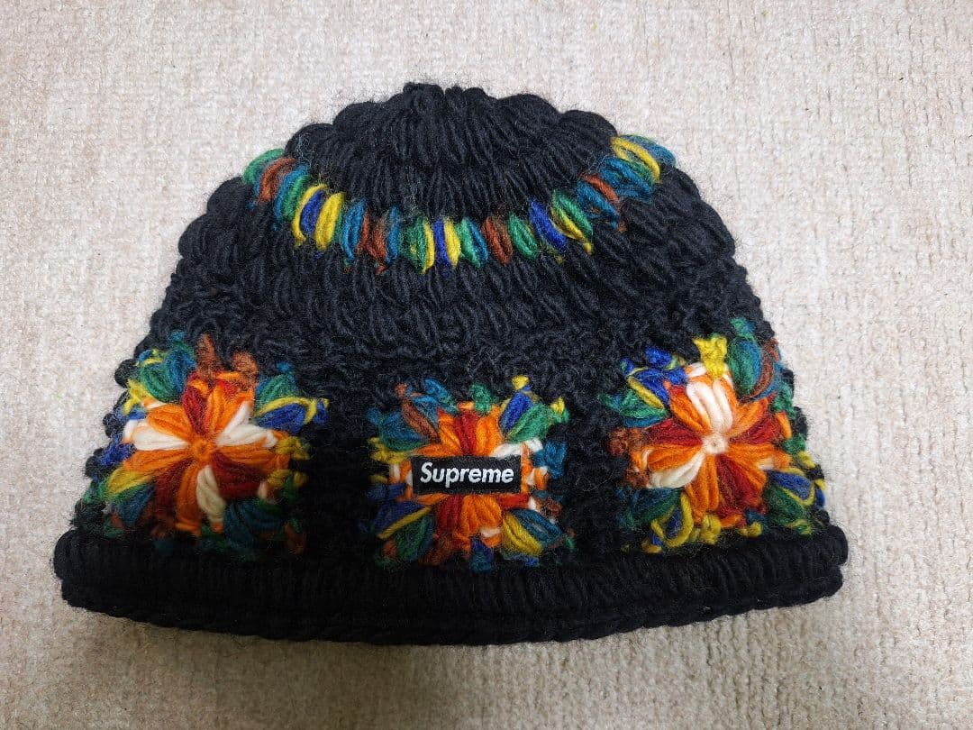 Supreme クロシェビーニー 黒