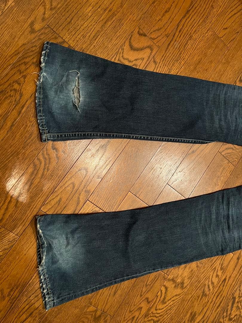 LGBダークブルーフレアージーンズ