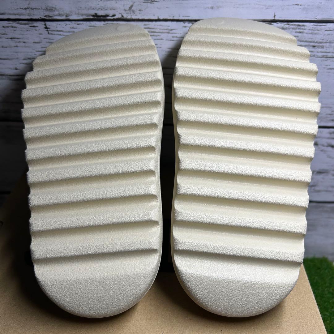 新品タグ付き　adidas yeezy slide bone 21cm