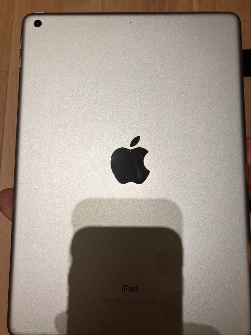 【美品】iPad 6世代 32G アイパッド