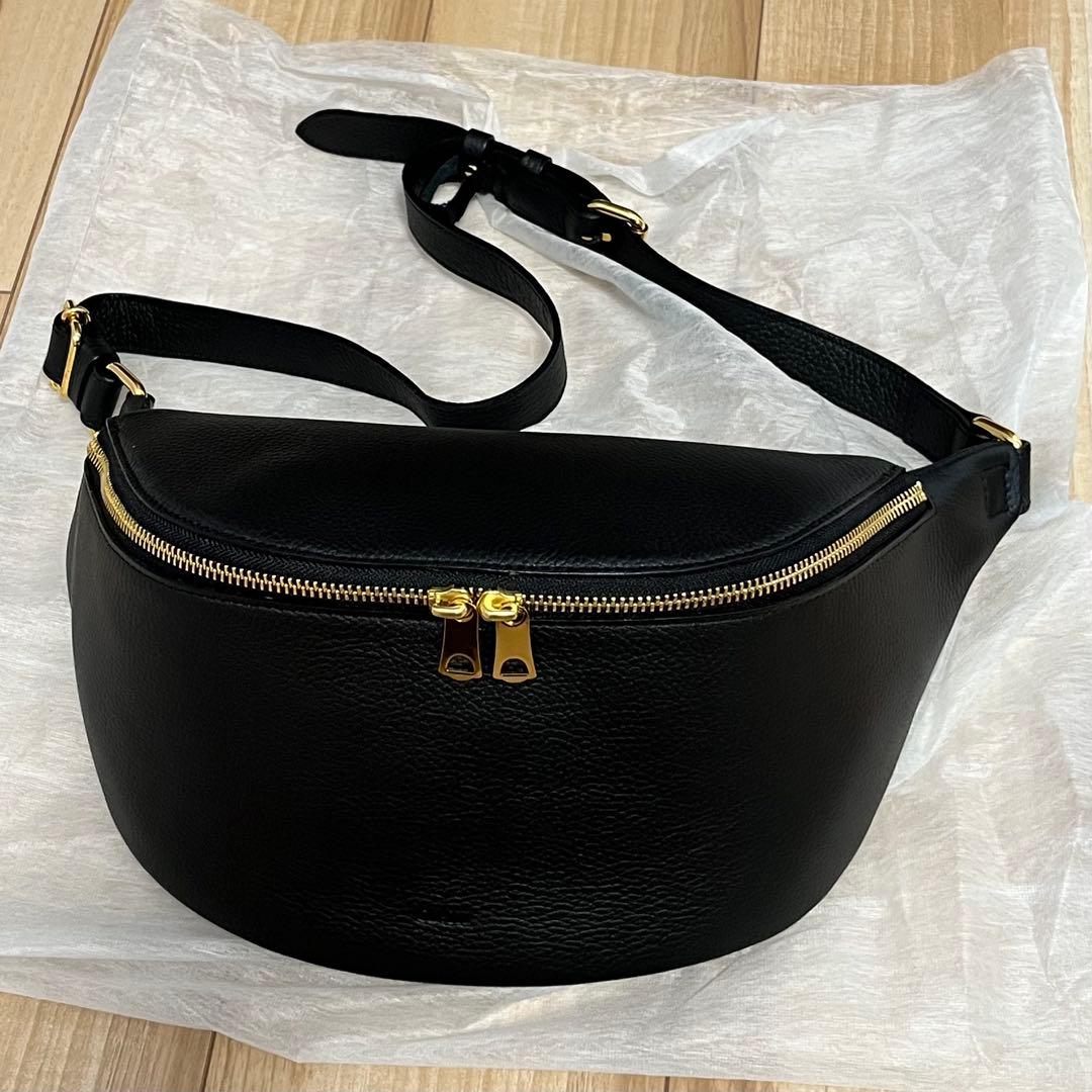 ch!iiibag シュリンクウエストバッグ　黒　ブラック　chiiiibag