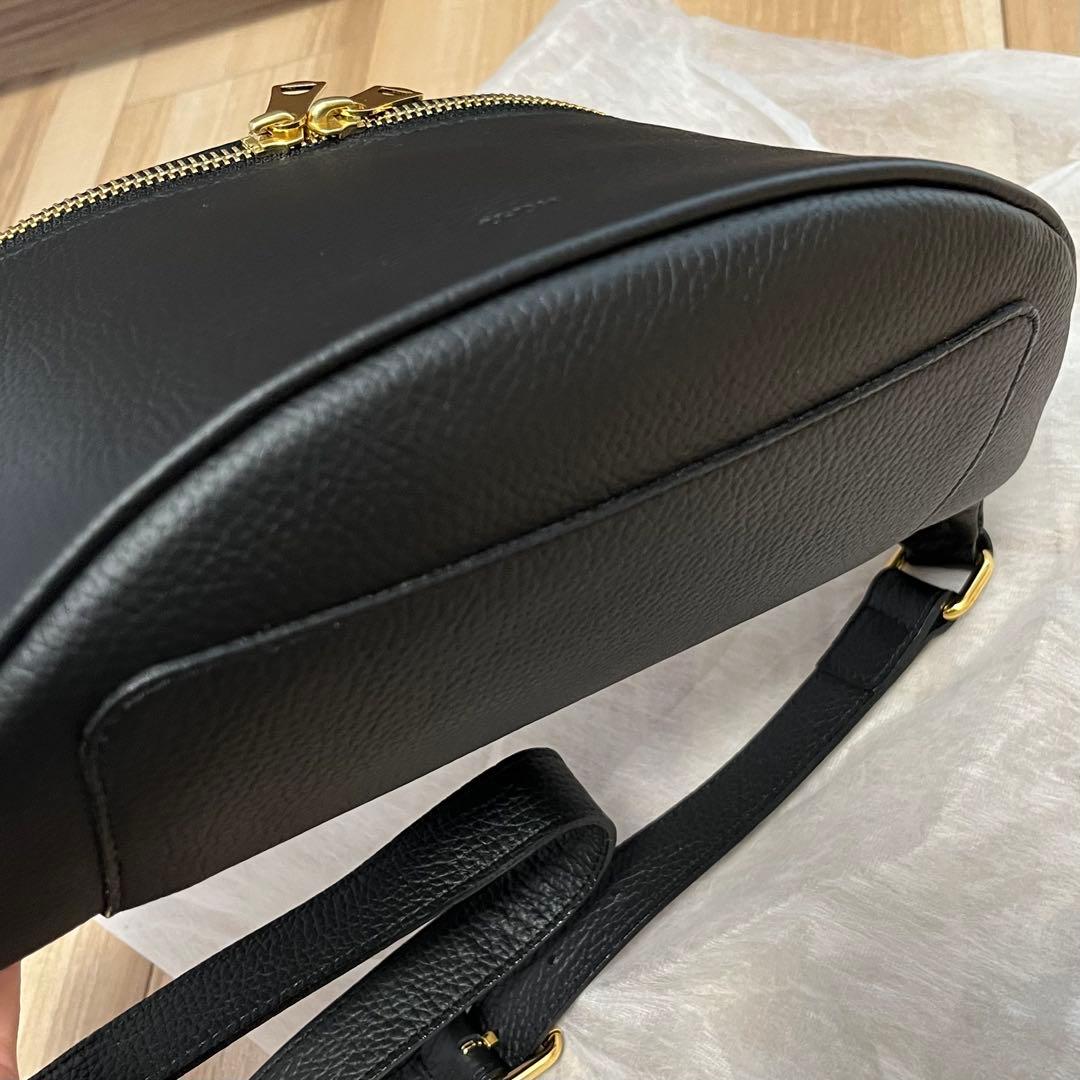 ch!iiibag シュリンクウエストバッグ　黒　ブラック　chiiiibag