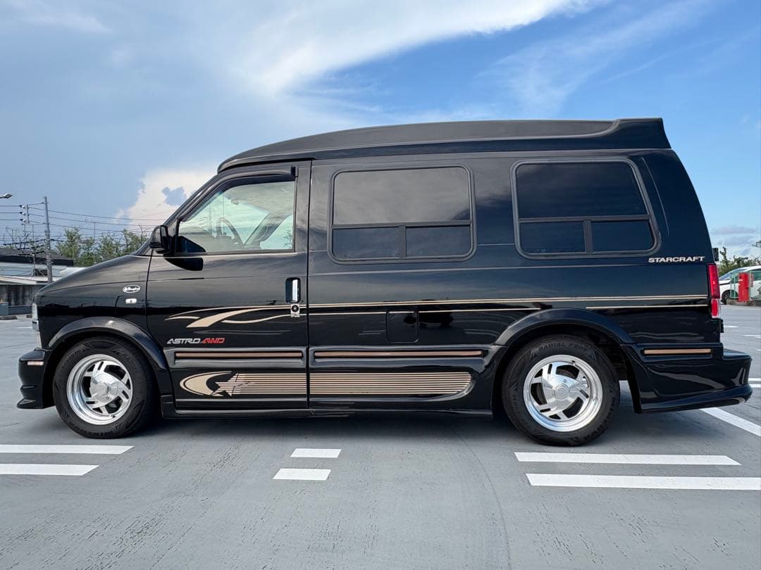 シボレーアストロ　スタークラフト　ミッドナイト　1ナンバー車検付き　三井物産