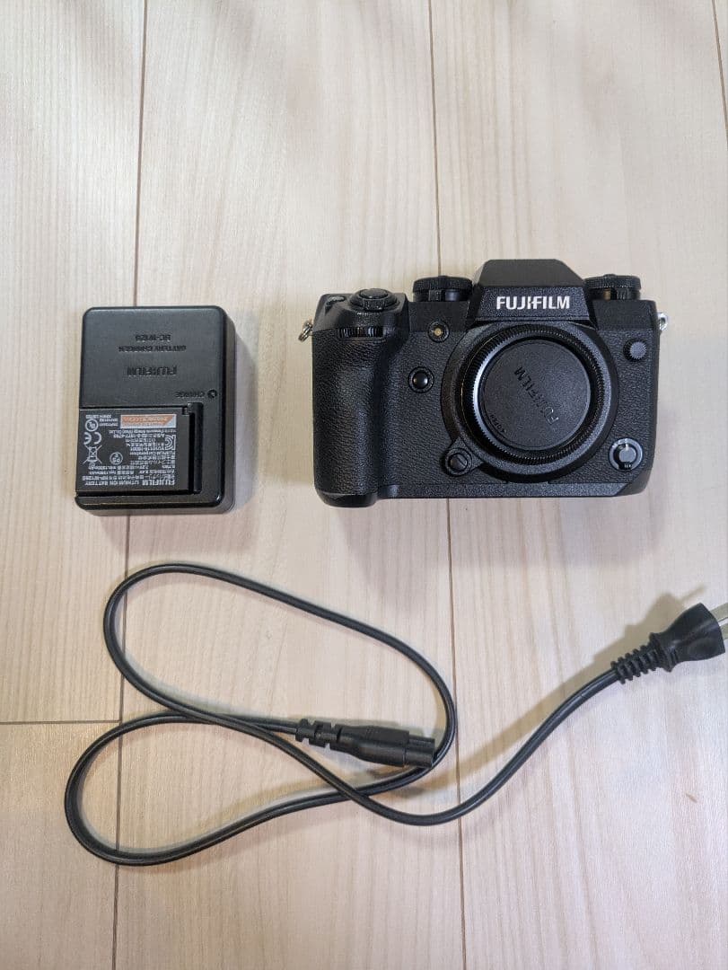 FUJIFILM X-H1 ミラーレスカメラ
