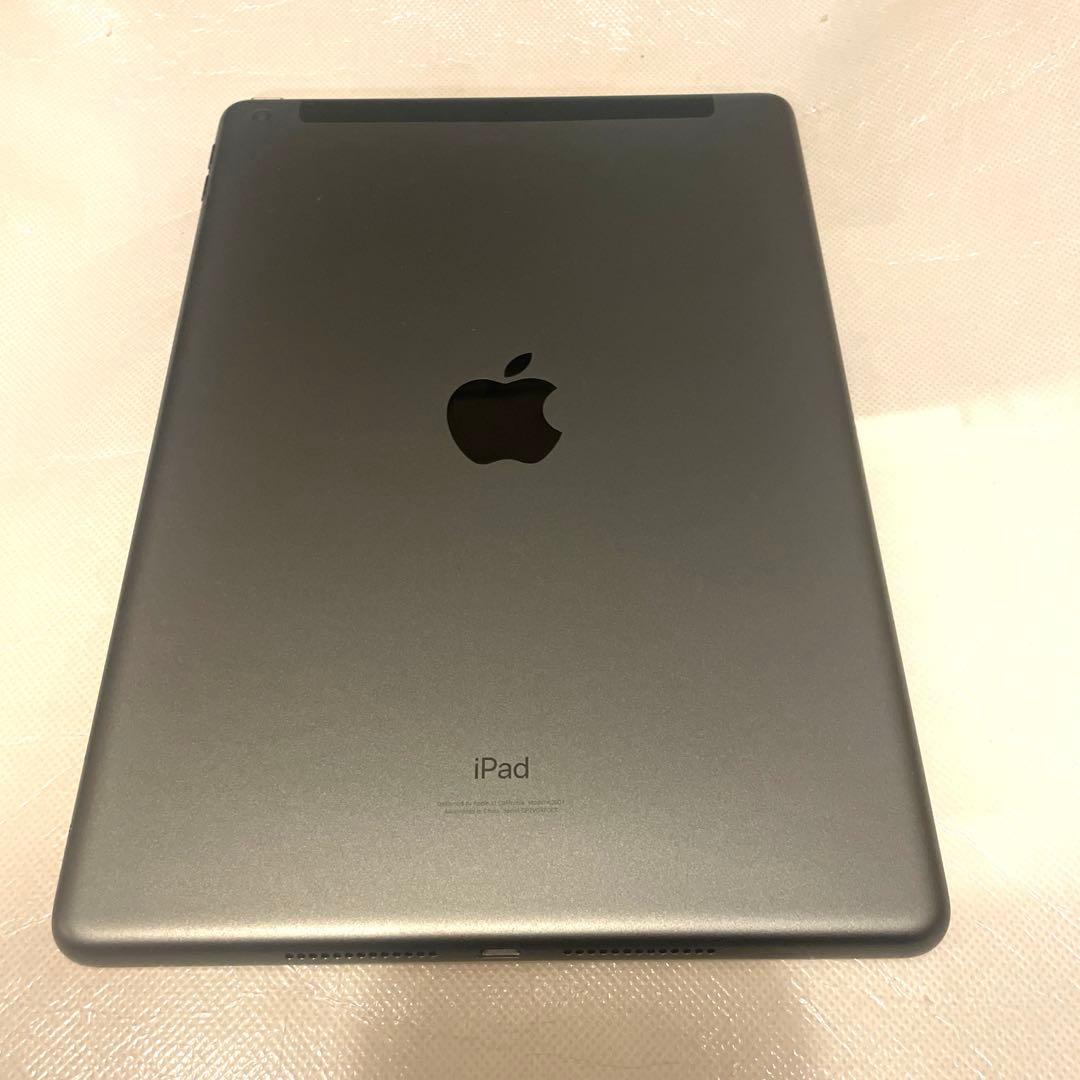 iPad第9世代 スペースグレー 64GB SIMフリー　10.2インチ
