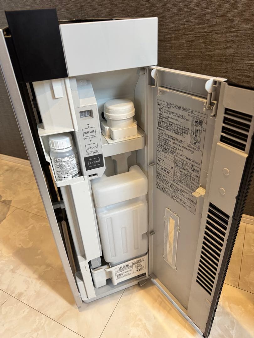 ジアイーノ　F-MV4100