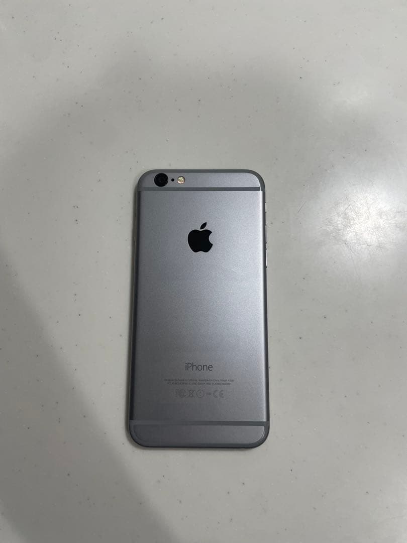 スマートフォン本体 Apple iPhone 6 16GB