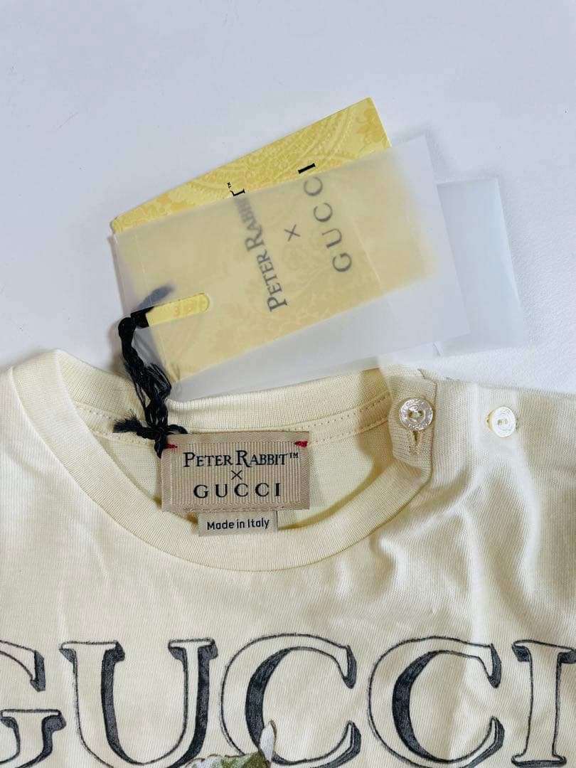 GUCCI PETER RABBIT コラボ Tシャツ クリーム色