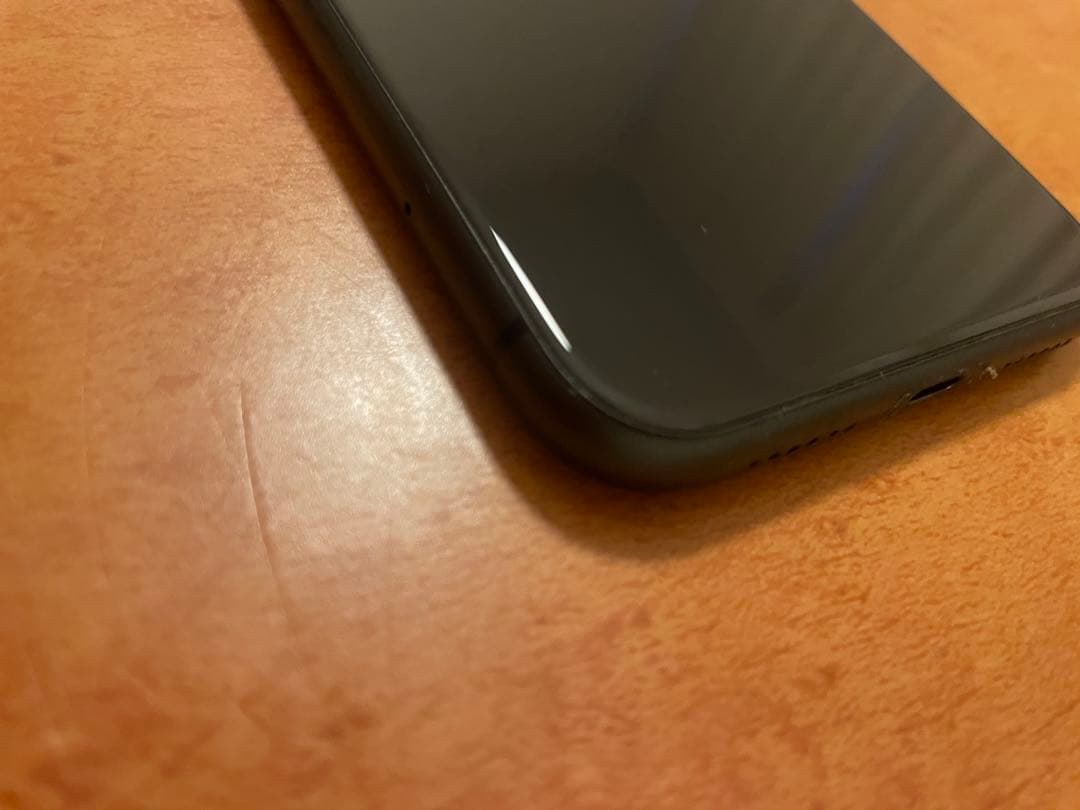 Apple iPhone 11ブラック 本体 simフリー　128g