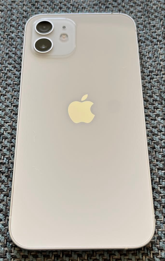 Apple iPhone 12 64GB ホワイト