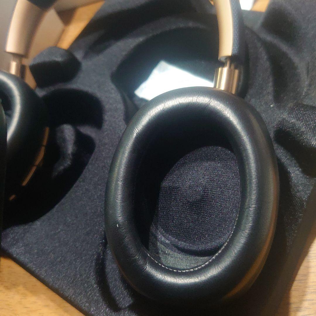 極上美品Bowers&WilkinsPXワイヤレスノイズキャンセリングヘッドホン
