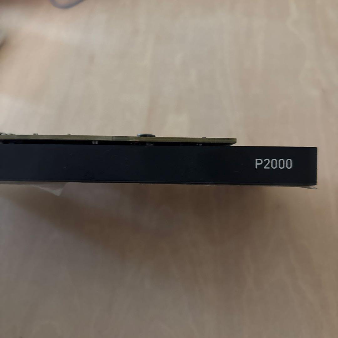 NVIDIA Quadro P2000 5GB グラフィックボード