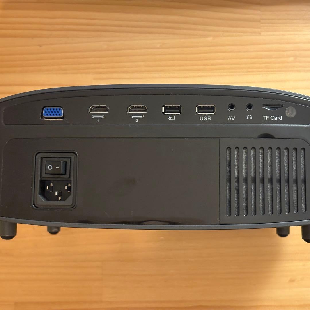 プロジェクター本体 リモコン・電源ケーブル付