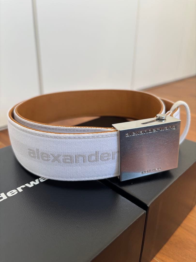 アレキサンダーワン　alexanderwang ベルト　白　ホワイト　ロゴベルト