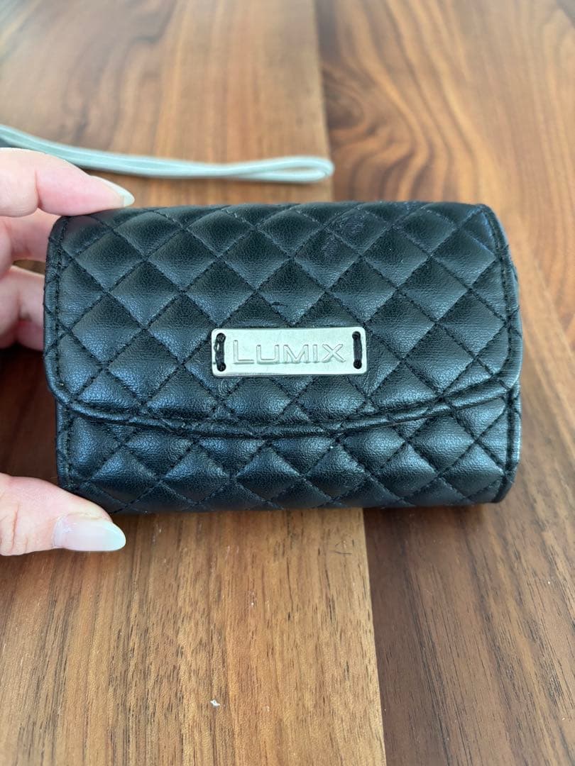 売済⭐︎FUJIFILM デジタルカメラ　FinePix Z800EXR レッド