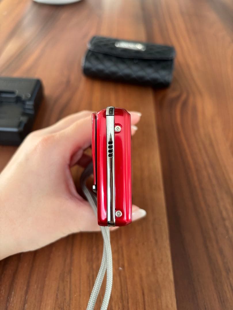 売済⭐︎FUJIFILM デジタルカメラ　FinePix Z800EXR レッド