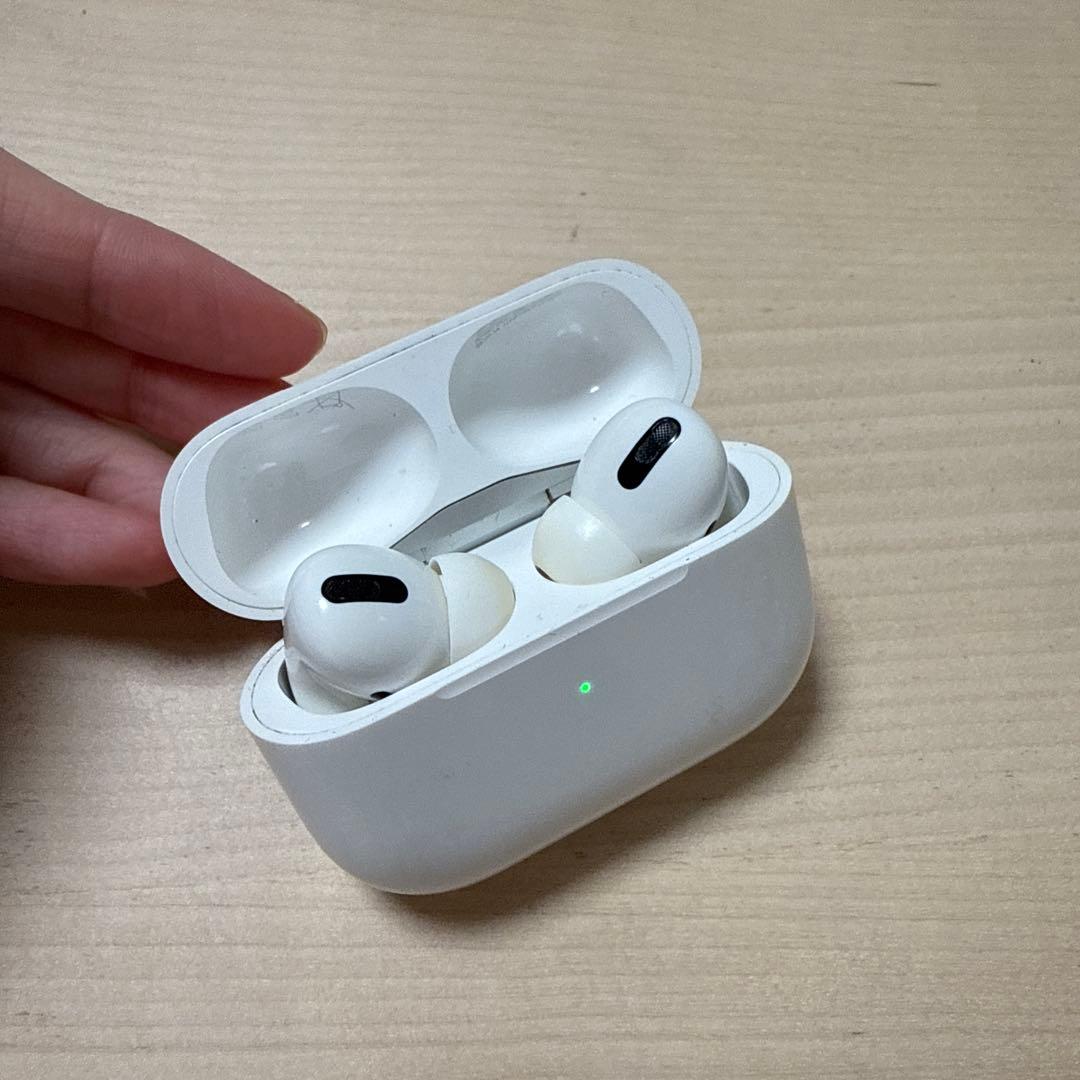 AirPods Pro 第二世代　ライトニング