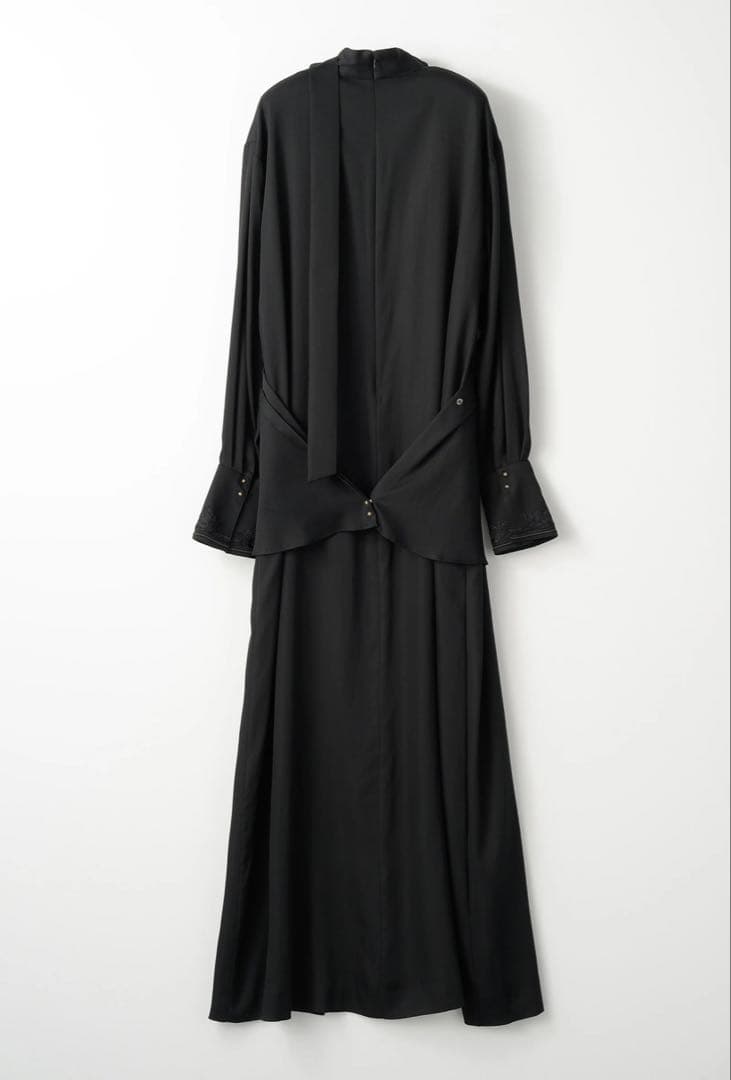 現行品　MURRAL Framed embroidery wrap dress
