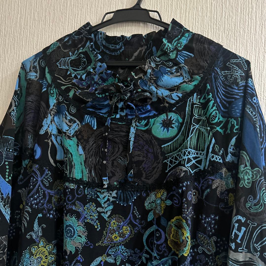 スギちゃん トクコプルミエヴォル　 長袖トップス