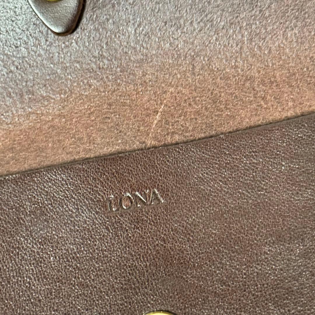 未使用級✨LONA ロナ　MILI ミリ　ボディーバッグ　ブラウニー　レザー