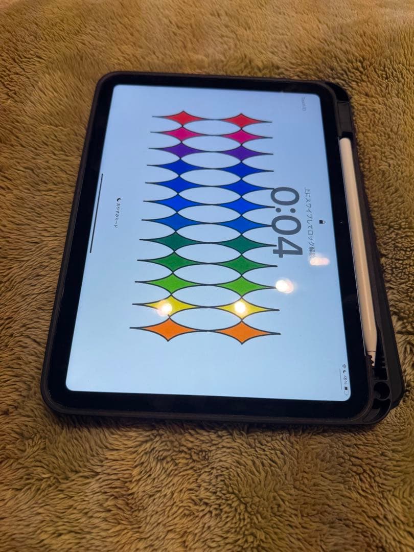 10世代iPad本体 64GB ペンシル　カバー付き　ほぼ使用なし