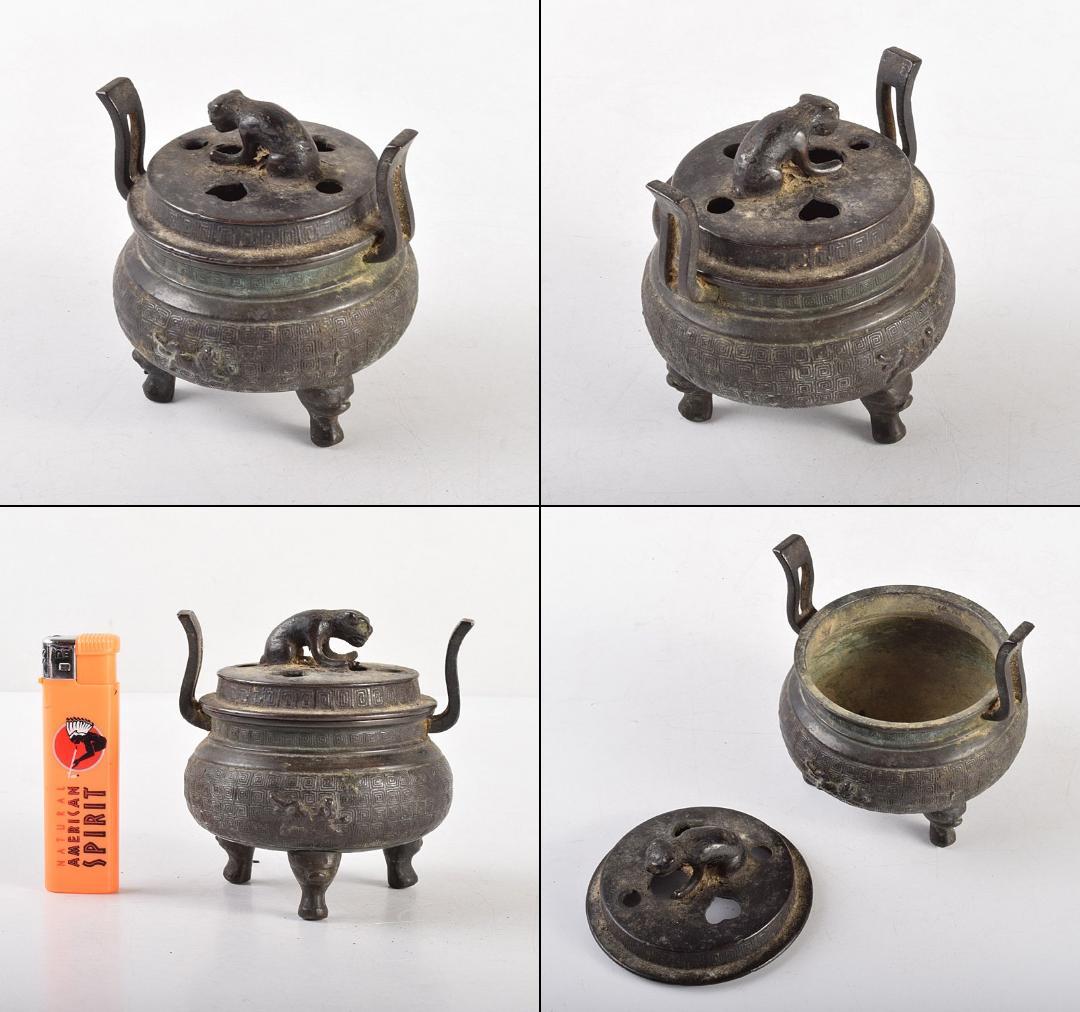 中国　古銅　獅子摘　神獣雷文　三足鼎　香炉　M　R4922
