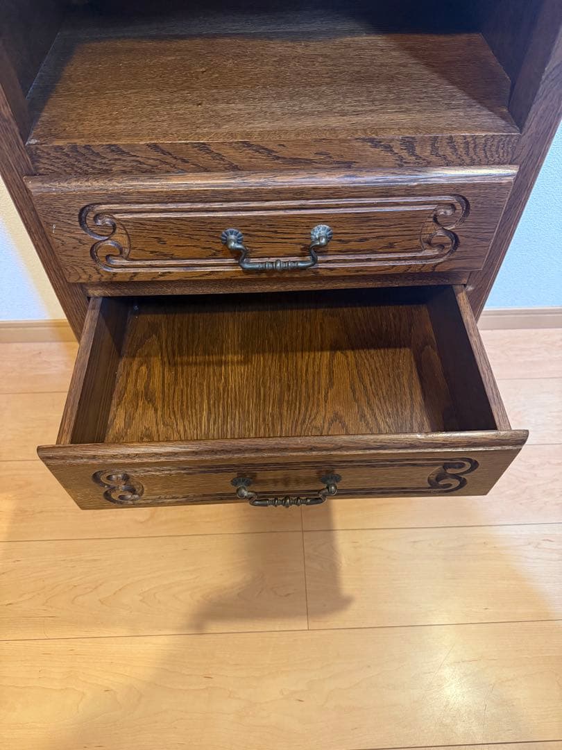 【】三越　ブルージュオーク材 サイドチェスト　電話台　ルーマニア