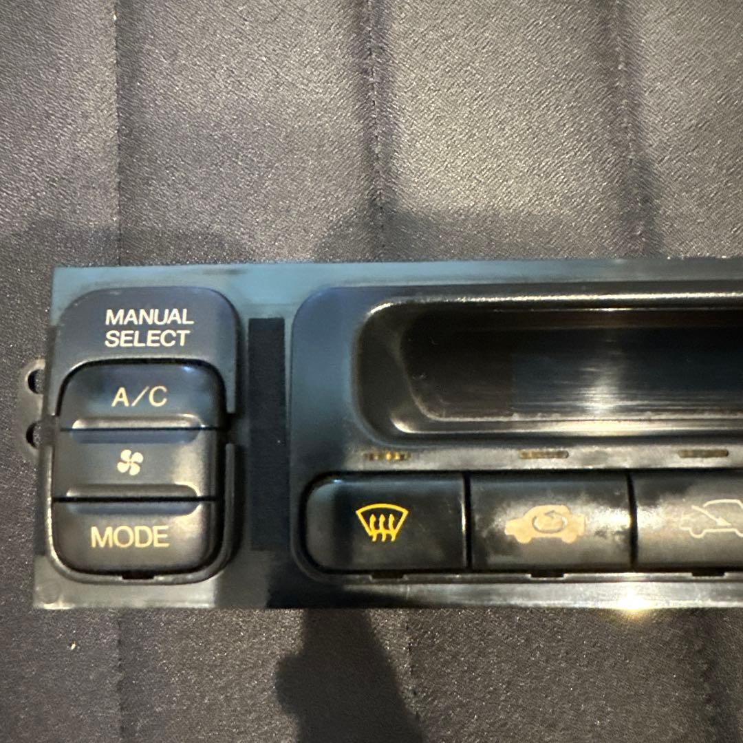 アコードワゴン CE1 CF2 CD3 CD4 CD5 CD6 エアコンパネル