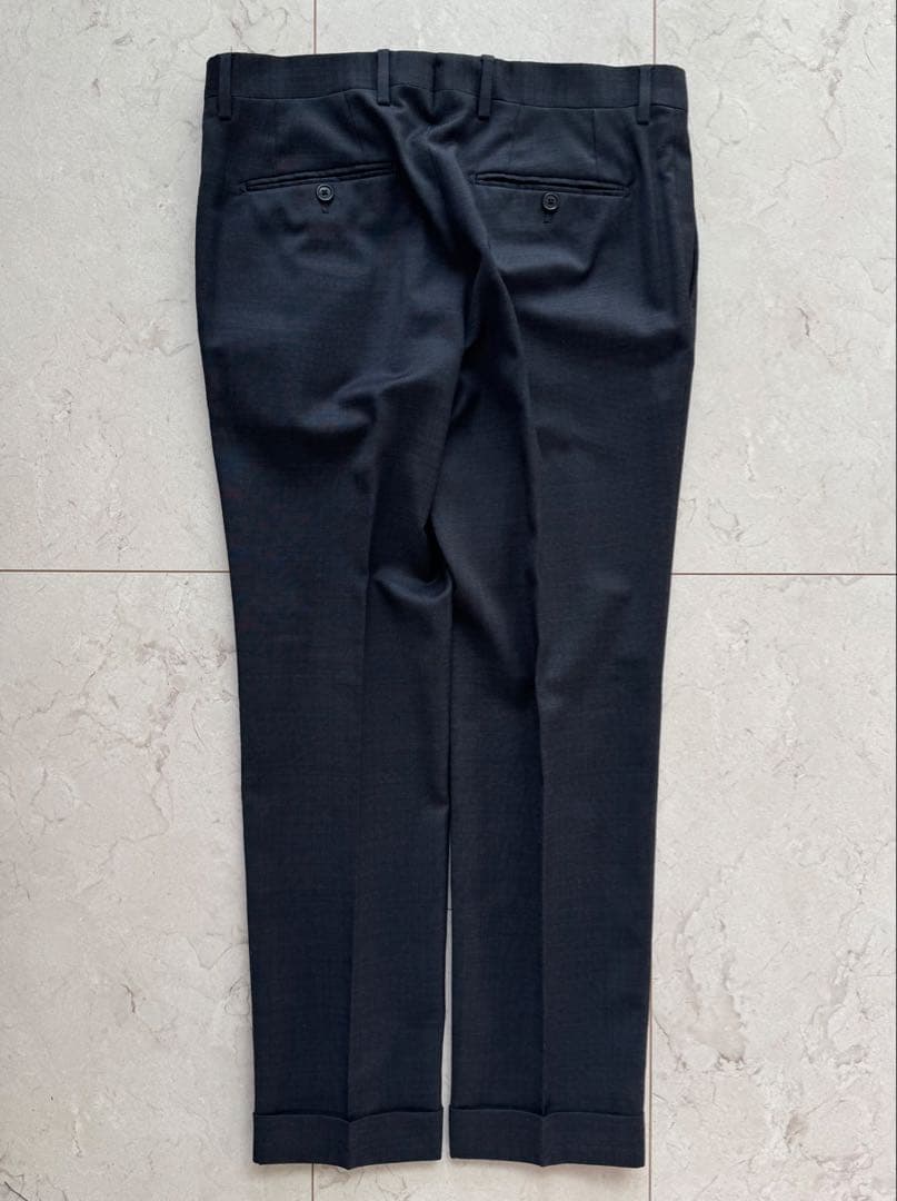 【極美品・未使用級】 LARDINI ラルディーニ スーツ 近年ロゴ 48