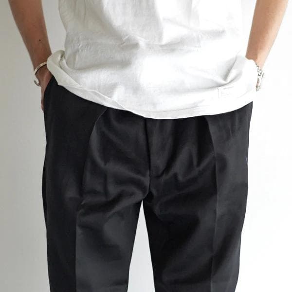 新品未使用 MARKAWAER 1TUCK PEGTOP CHINO ブラック