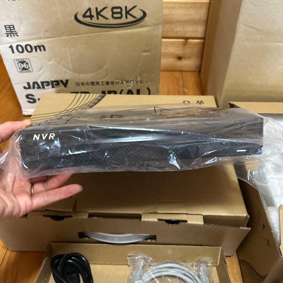 新品未使用　防犯カメラセット　4MP内蔵NVR IPカメラ4台セット