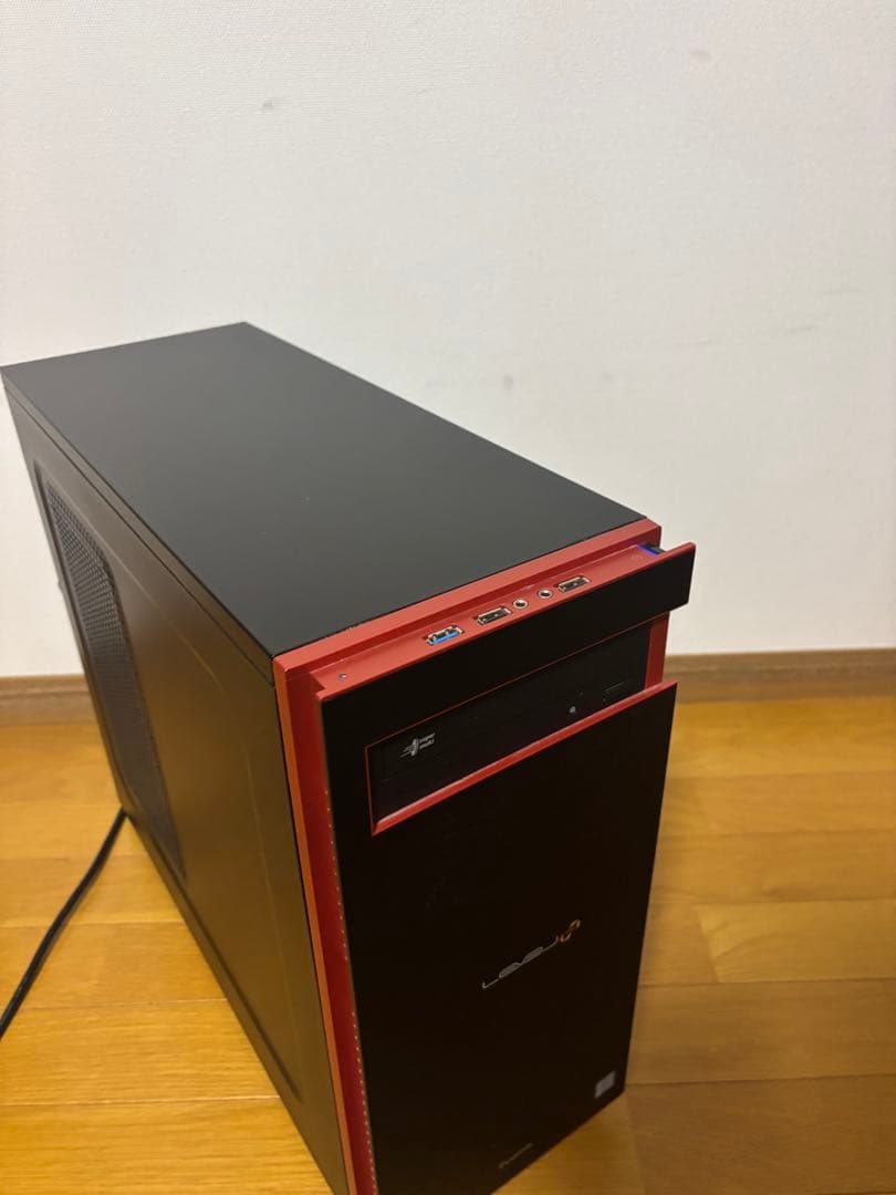 週末値下げで早い者勝ち！iiyama Level♾ ゲーミングPC 中古 i7