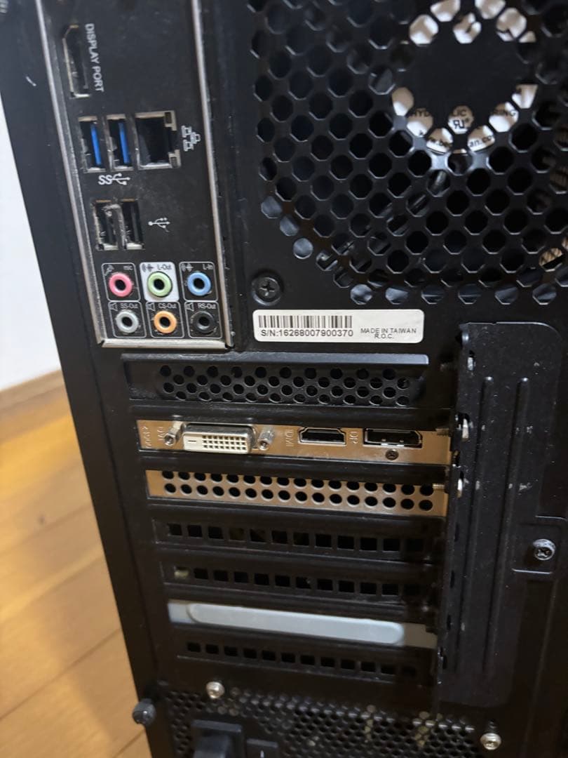 週末値下げで早い者勝ち！iiyama Level♾ ゲーミングPC 中古 i7